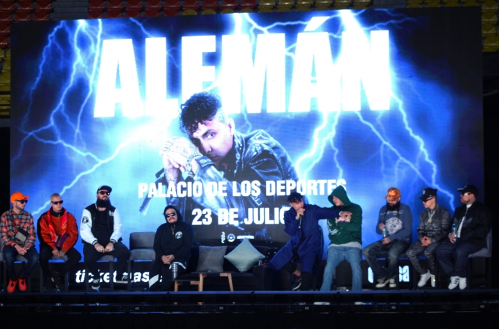 Alemán en el Palacio de los Deportes