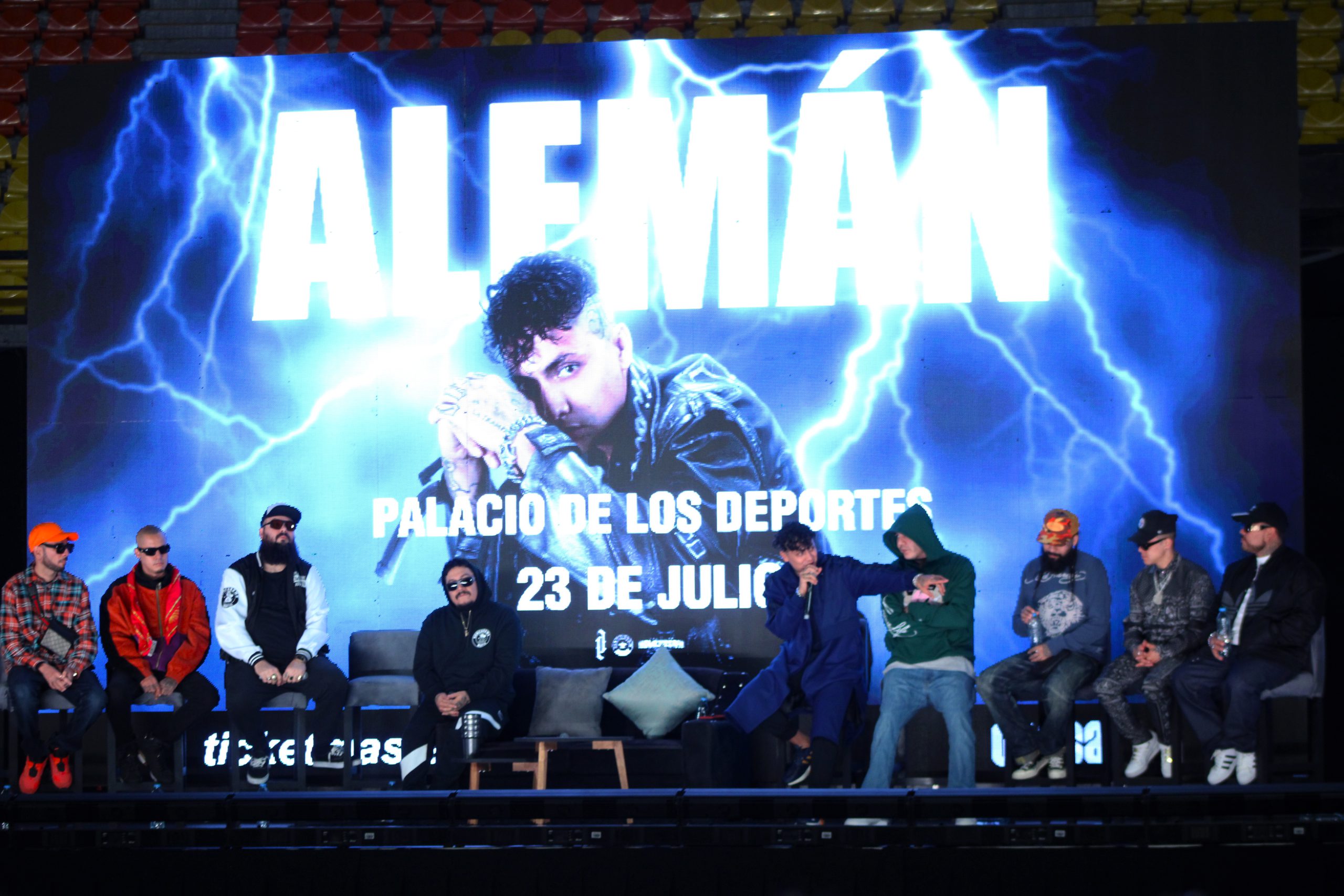 Alemán en el Palacio de los Deportes