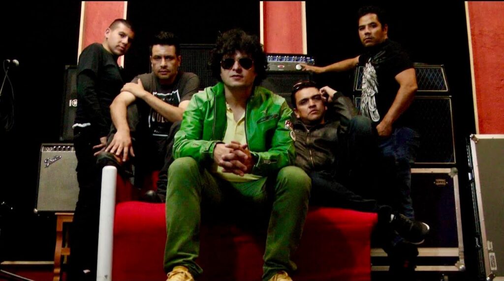 Riesgo de Contagio y The Ultra Beaver Lounge Band en colaboración musical